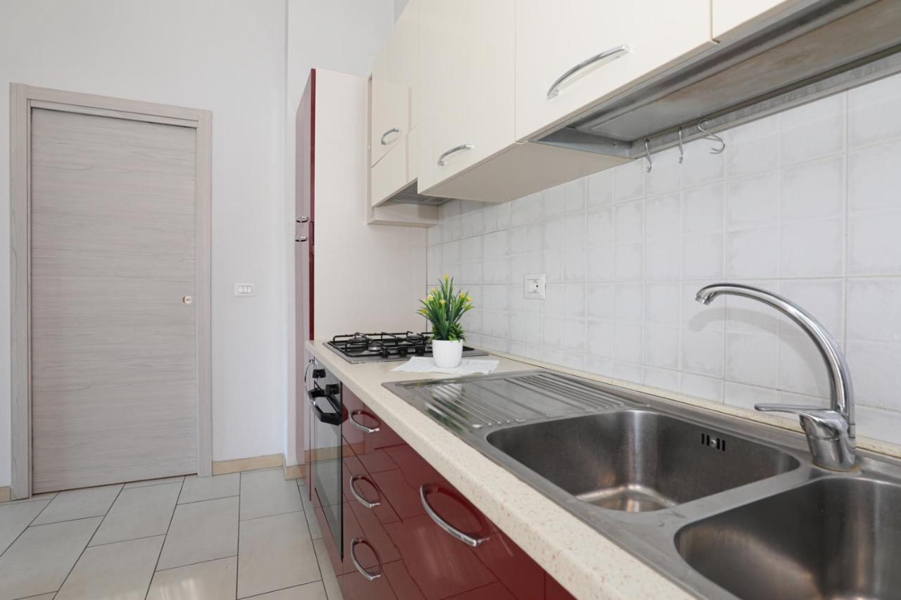 Affittacamere "San Martino Rooms" เจนัว ภายนอก รูปภาพ