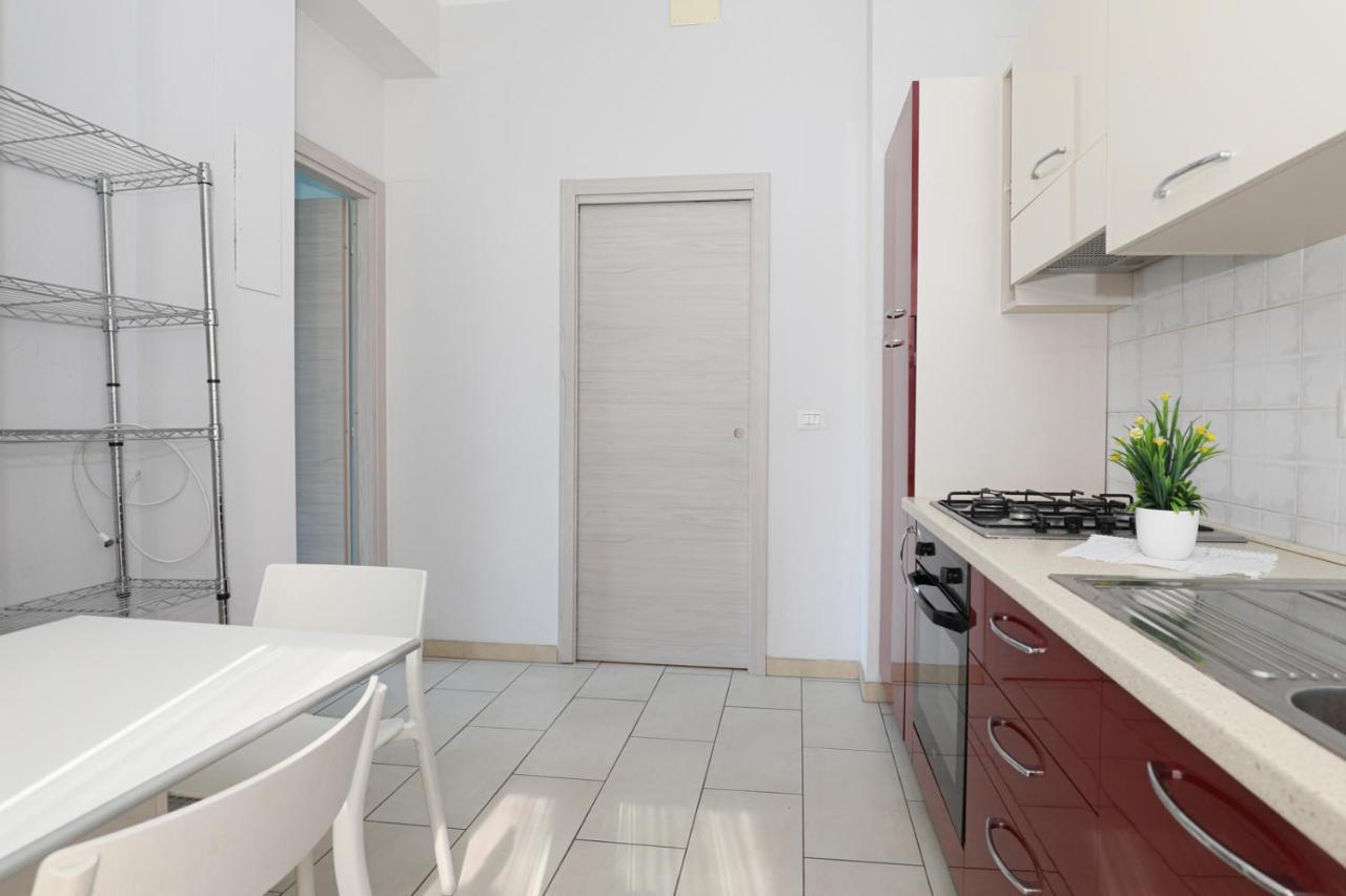 Affittacamere "San Martino Rooms" เจนัว ภายนอก รูปภาพ